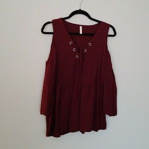 Textured lace up cold shoulder top